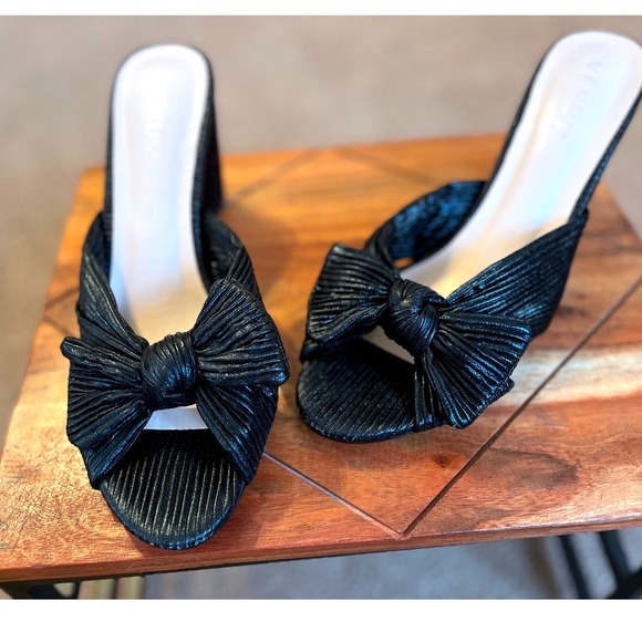 Venus Black Pleated Bow Mule Heels Block Heel Slide Sandals Womens 9.5 - Picture 12 of 13